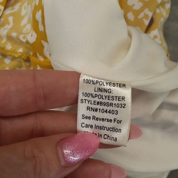 Blu Pepper Jumpsuit Mustard Yellow Print Tie Front Pockets Size L Sleeveless - Picture 4 of 11